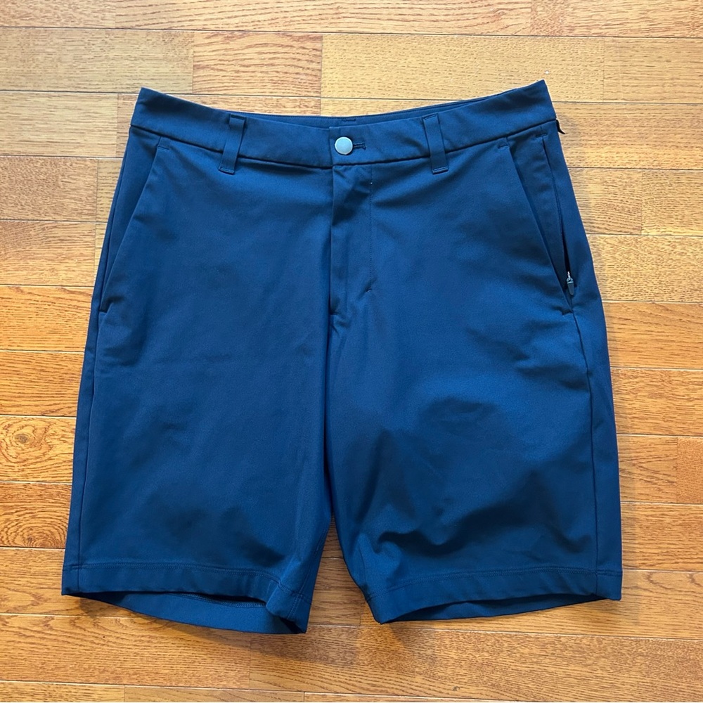 Lululemon Commission Classic Fit Shorts Navy